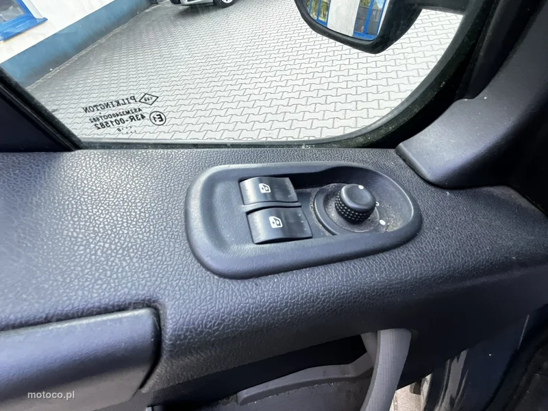 Renault Master 19