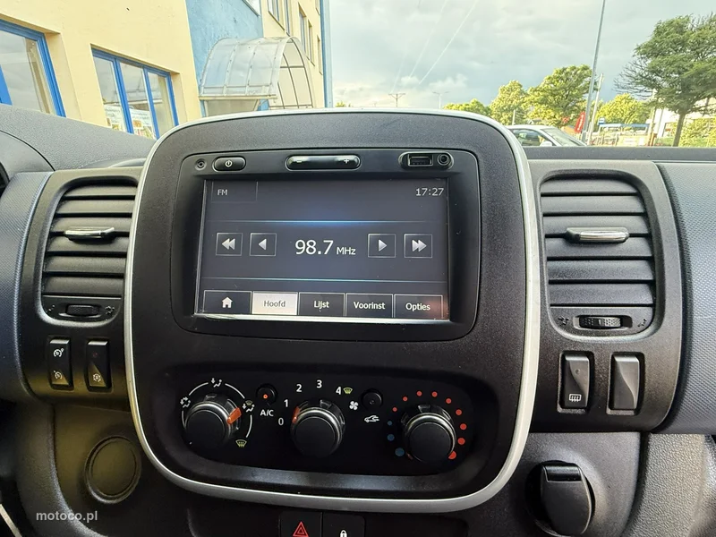 Opel Vivaro 14
