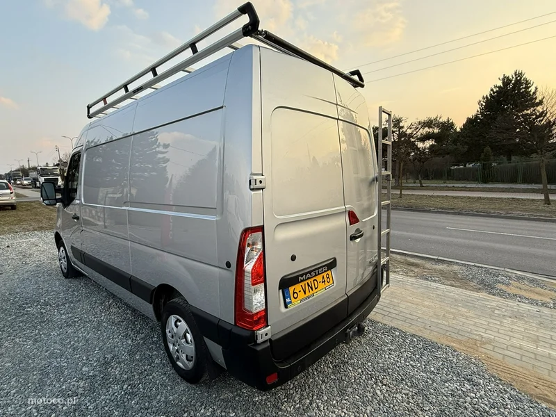 Renault Master 5