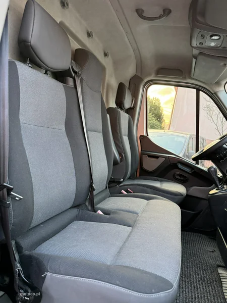 Renault Master 19