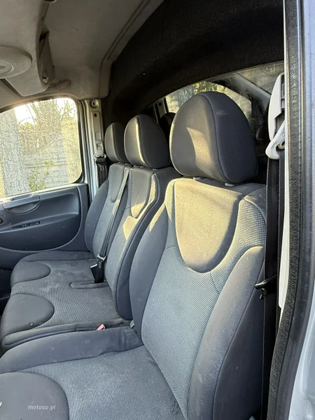 Peugeot Expert 6