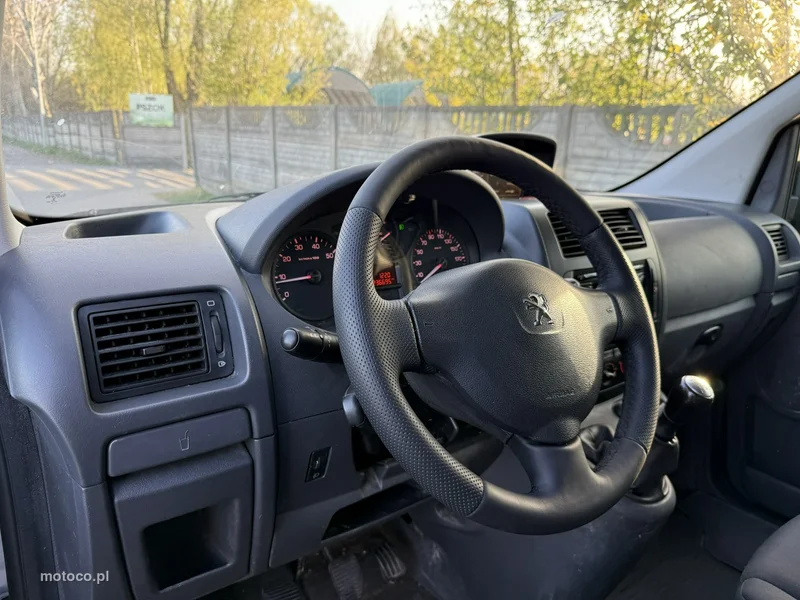 Peugeot Expert 7