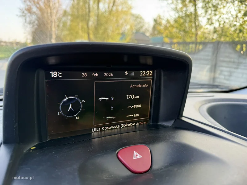 Peugeot Expert 8