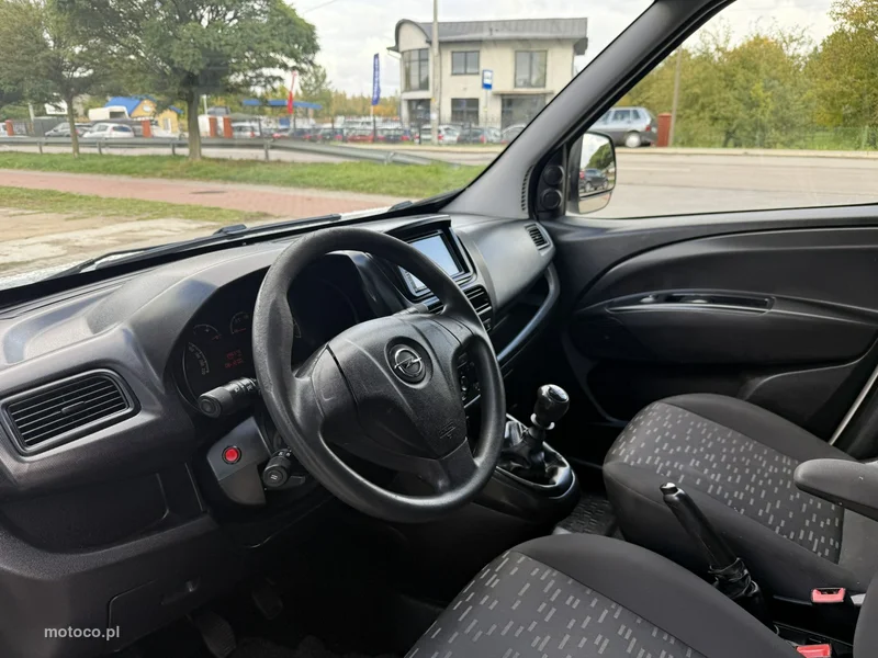 Opel Combo 8