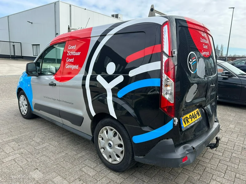 Ford Transit Connect 5