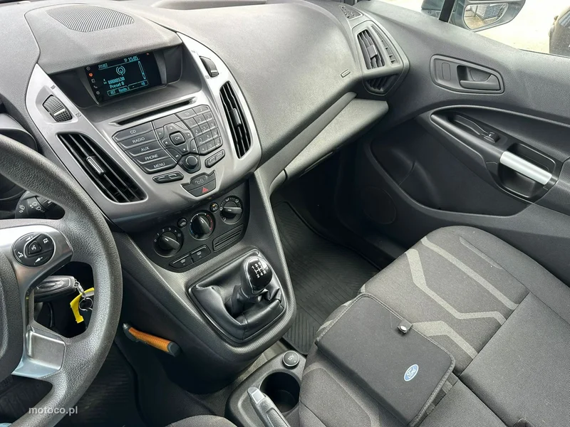 Ford Transit Connect 9