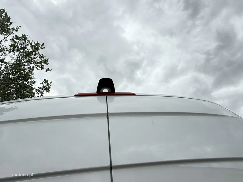Mercedes-Benz Sprinter 11