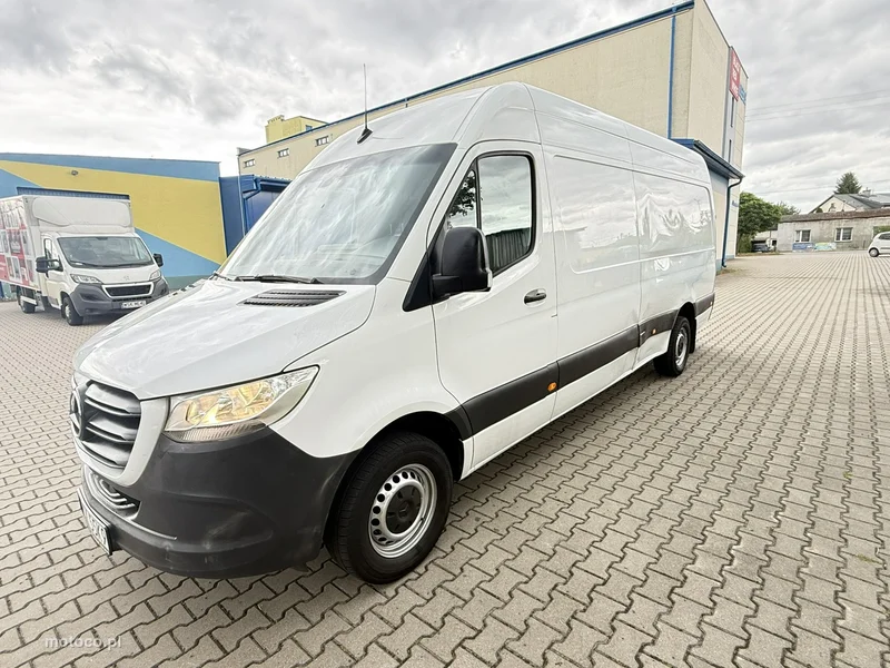 Mercedes-Benz Sprinter 16