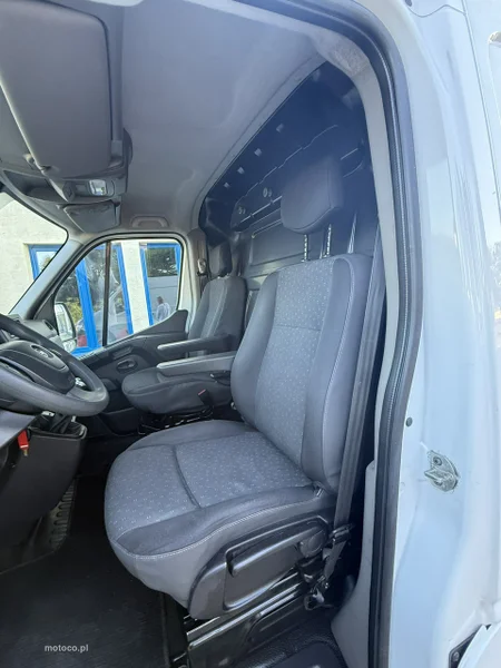 Renault Movano 6