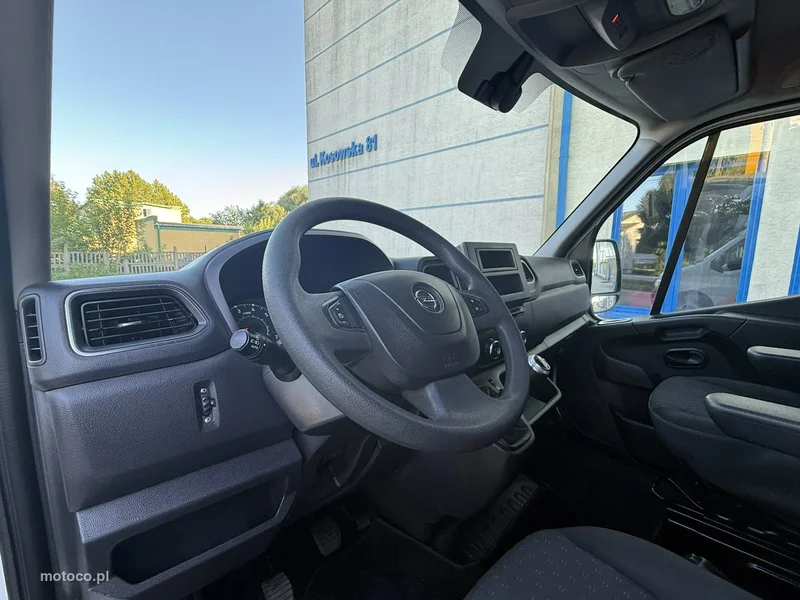Renault Movano 8
