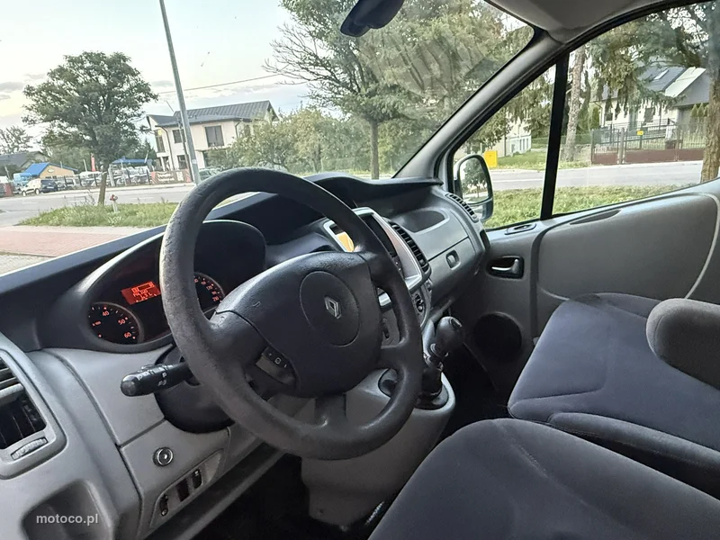 Renault Trafic 6