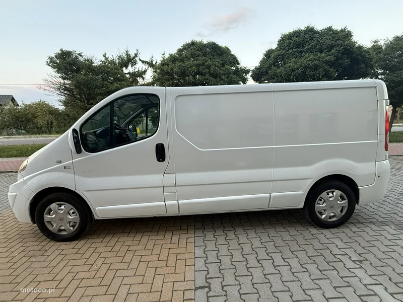 Renault Trafic 9