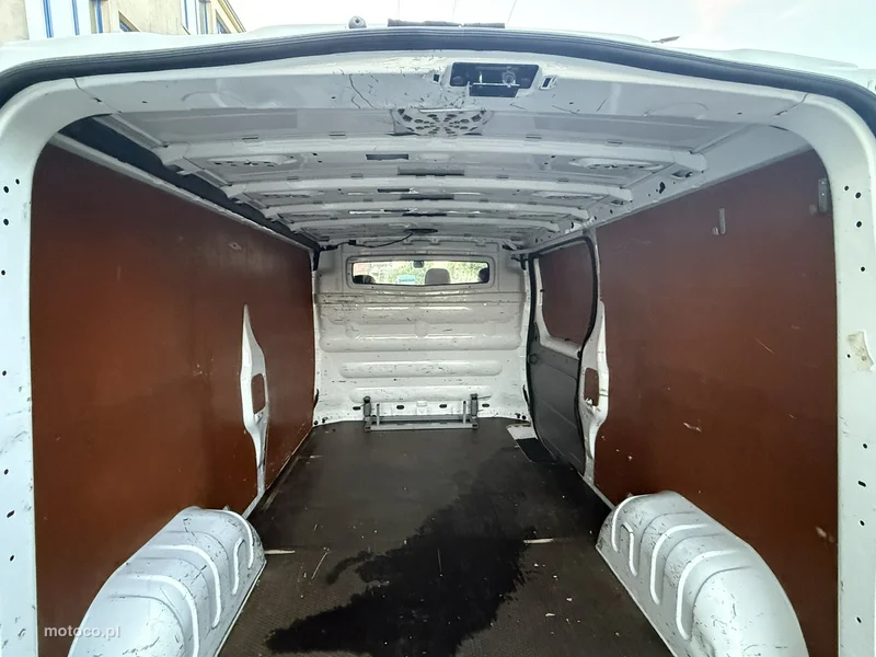 Renault Trafic 11