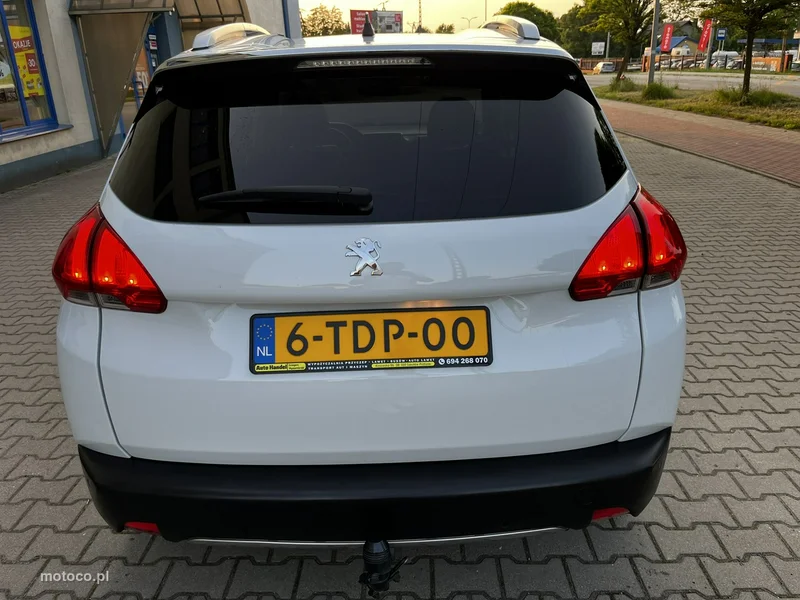 Peugeot 2008 11