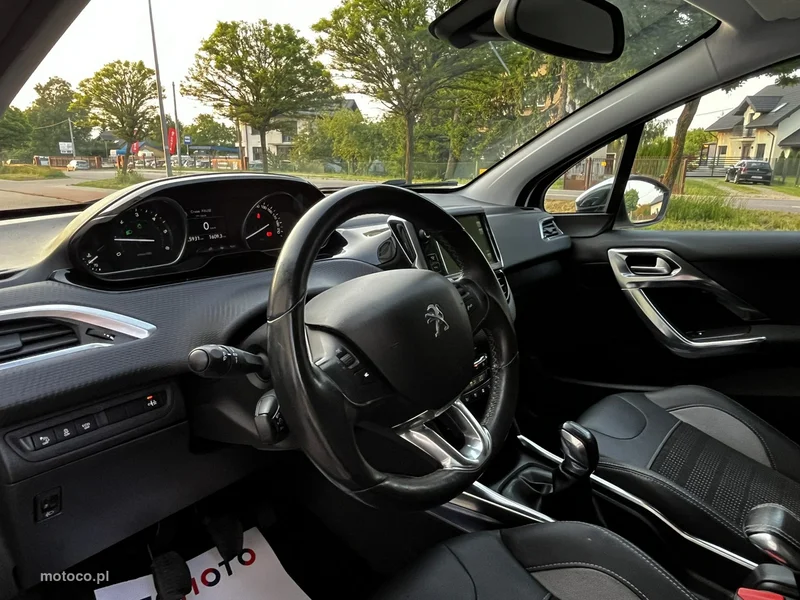 Peugeot 2008 16