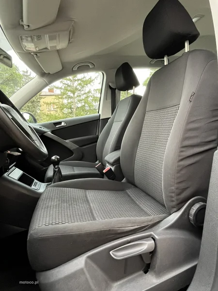 Volkswagen Tiguan 5N 9