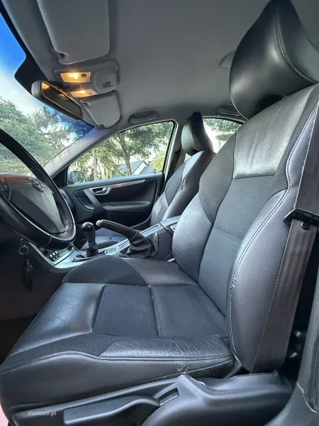 Volvo S60 12