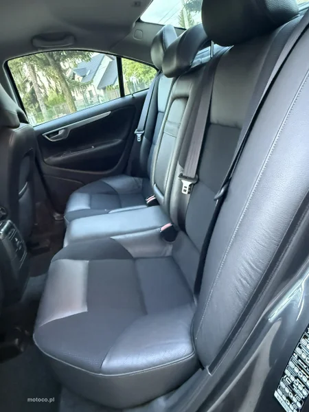 Volvo S60 6