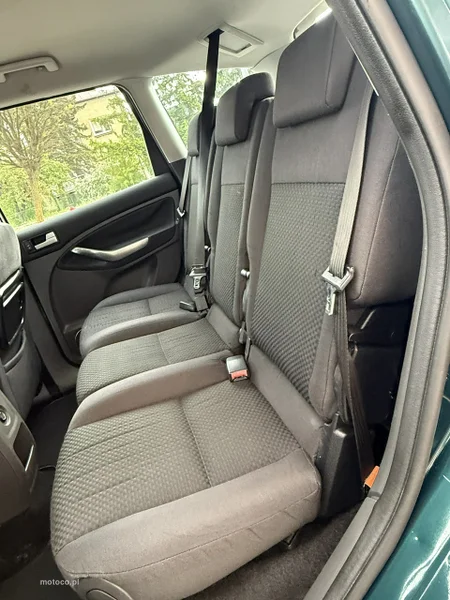 Ford C-Max I 6