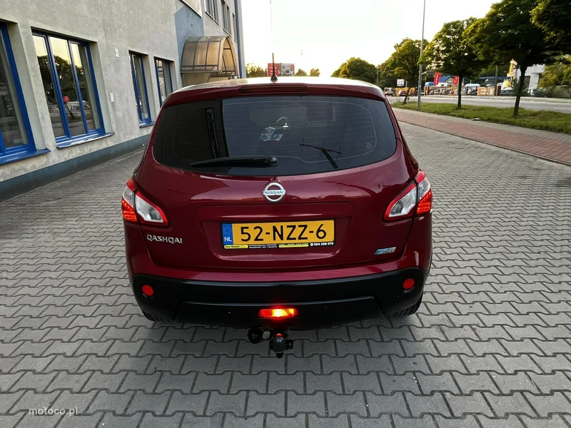 Nissan Qashqai 10