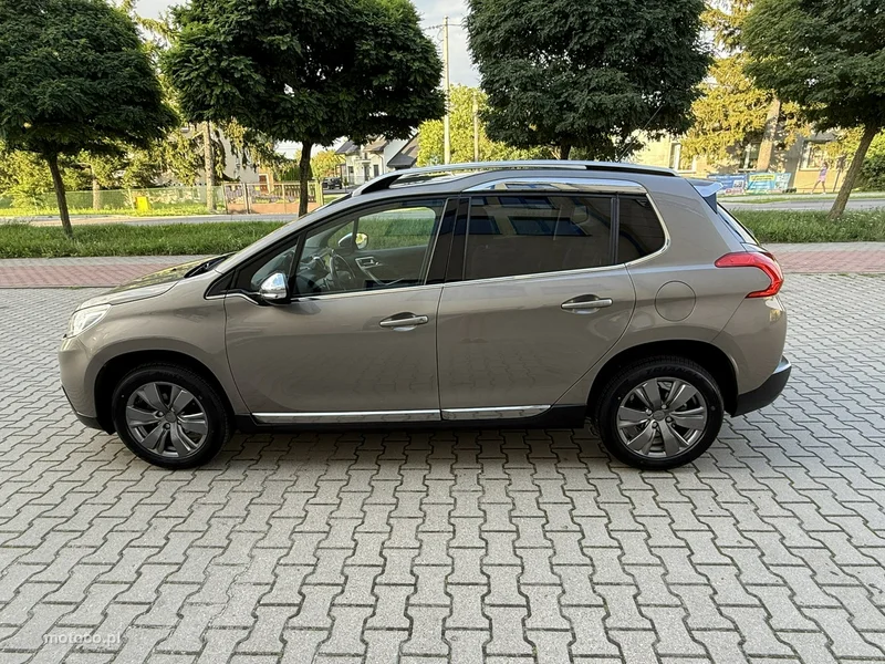 Peugeot 2008 10