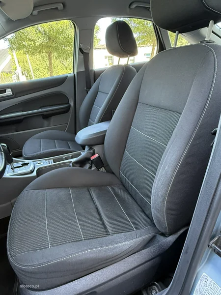 Ford Focus II 14