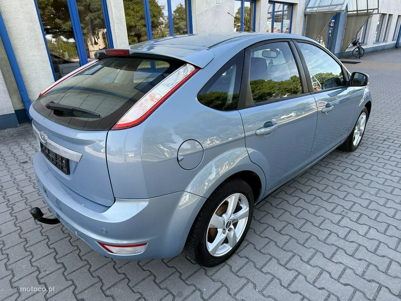 Ford Focus II 4