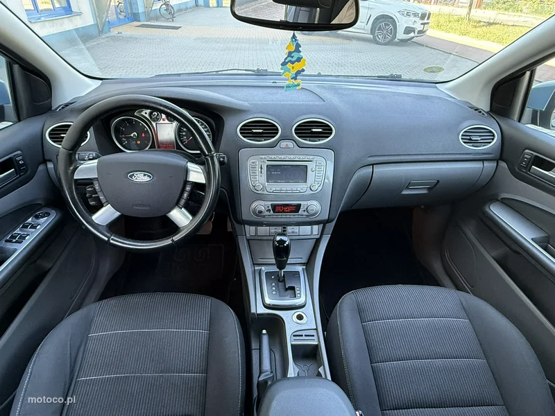 Ford Focus II 5
