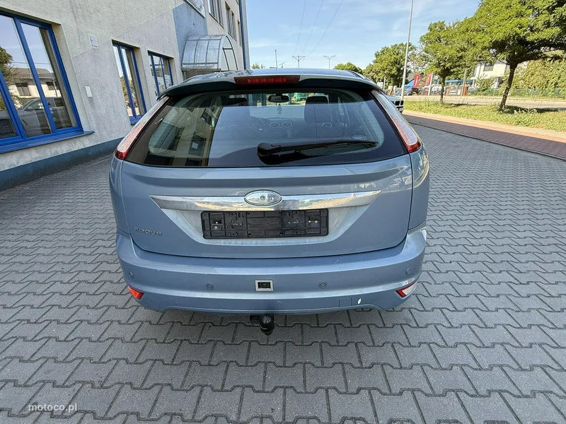 Ford Focus II 10