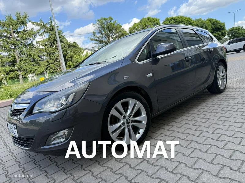 Opel Astra J