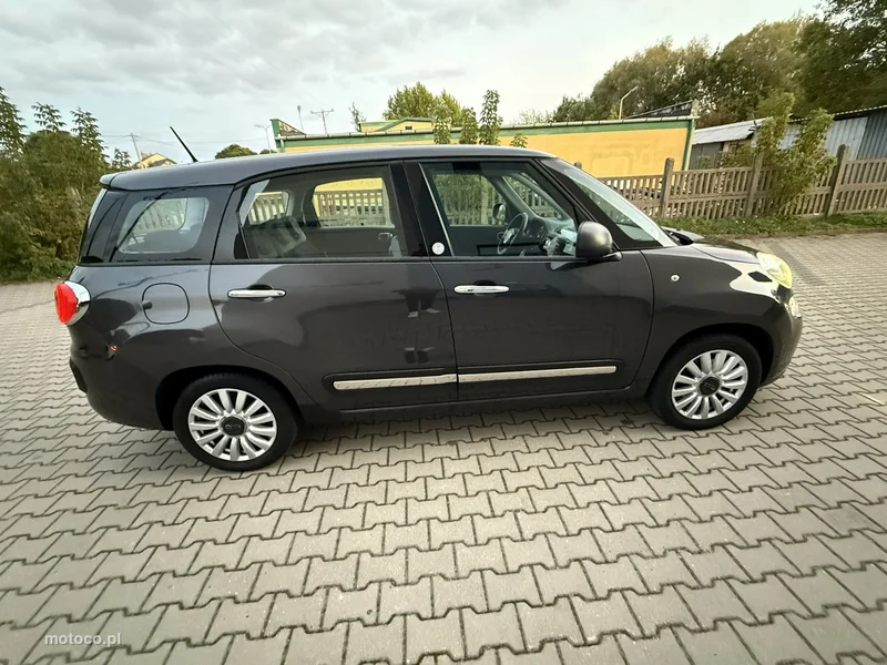 Fiat 500L 11
