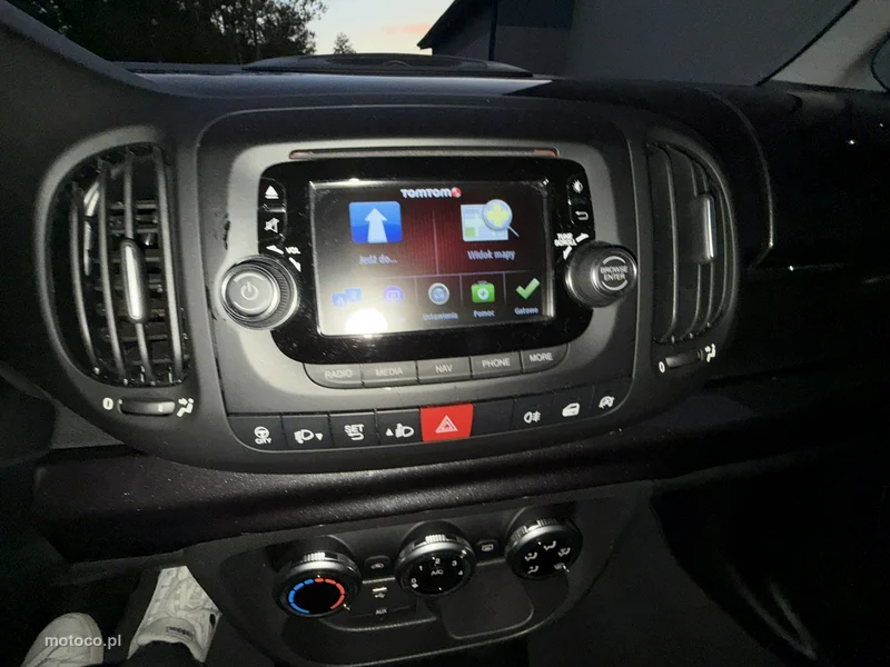 Fiat 500L 19