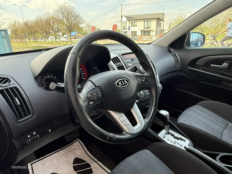 Kia Cee'd 14