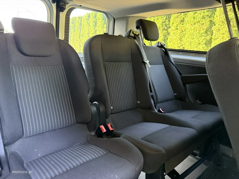Ford Transit Custom 8