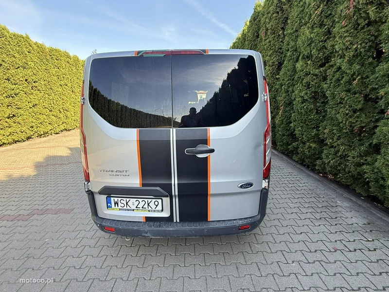 Ford Transit Custom 9