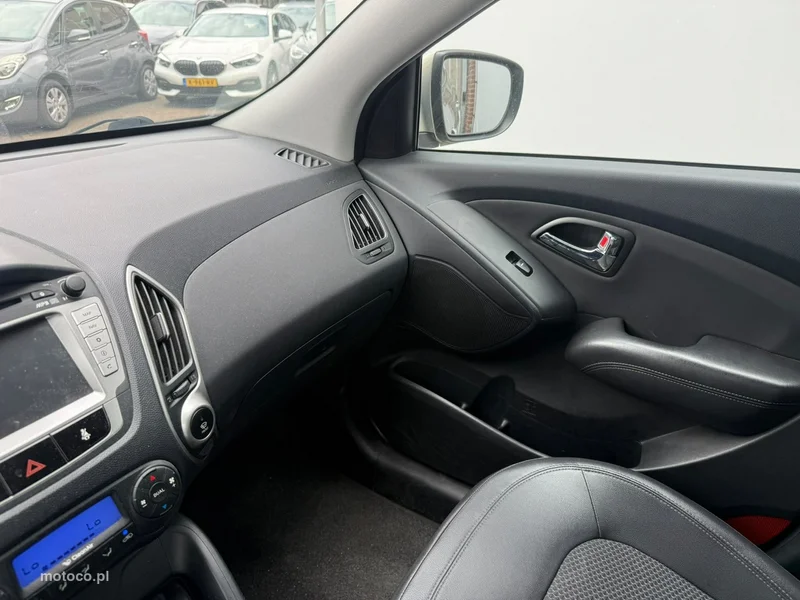 Hyundai ix35 12