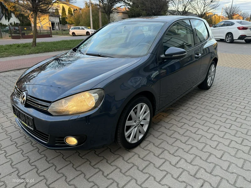 Volkswagen Golf VI 14