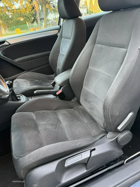 Volkswagen Golf VI 5