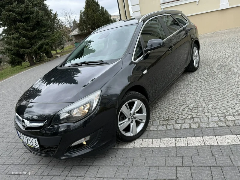 Opel Astra J 19