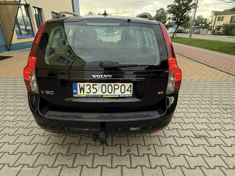 Volvo V50 3