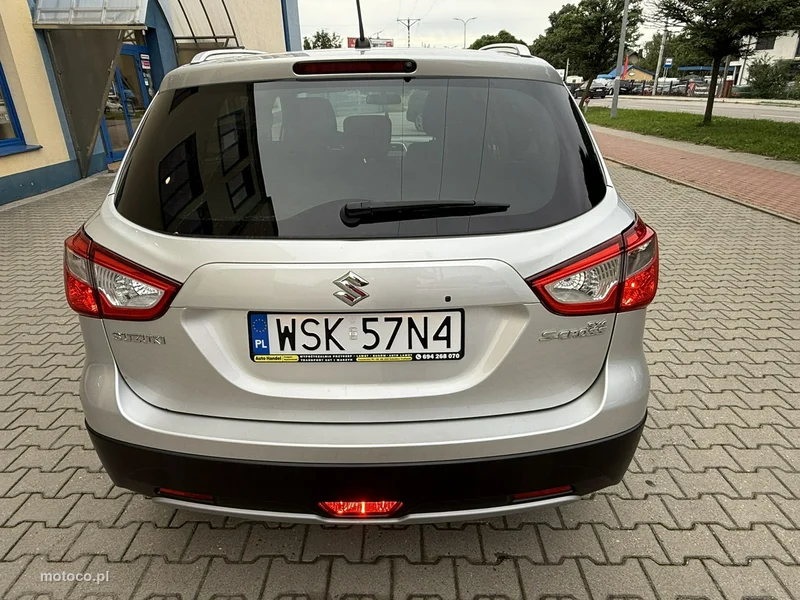 Suzuki (SX4) S-Cross 11