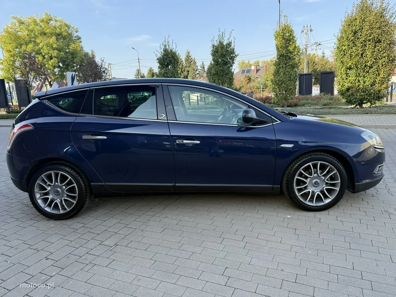 Lancia Delta 12