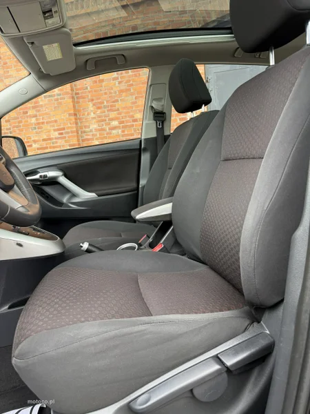 Toyota Verso 20
