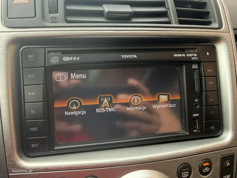 Toyota Verso 26