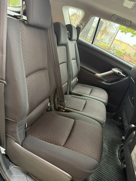 Toyota Verso 6
