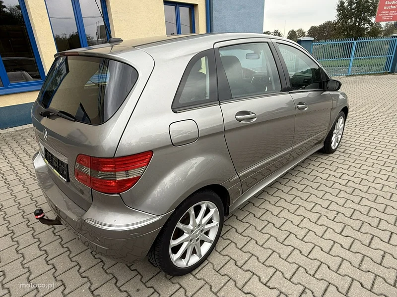 Mercedes-Benz Klasa B W245 B 170 4
