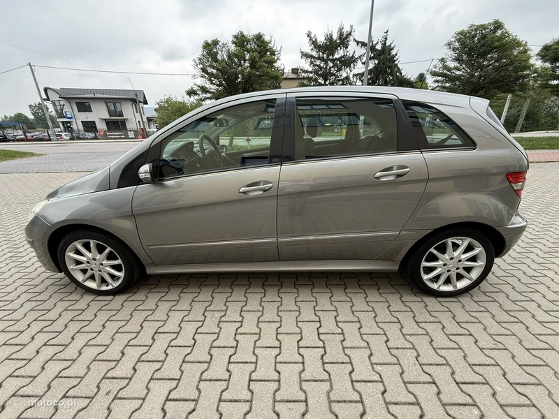 Mercedes-Benz Klasa B W245 B 170 9