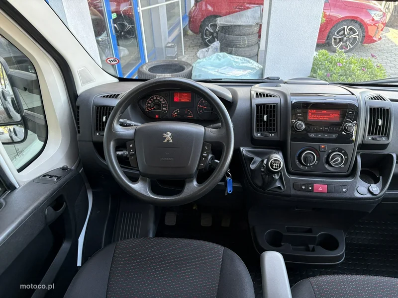 Peugeot Boxer 12