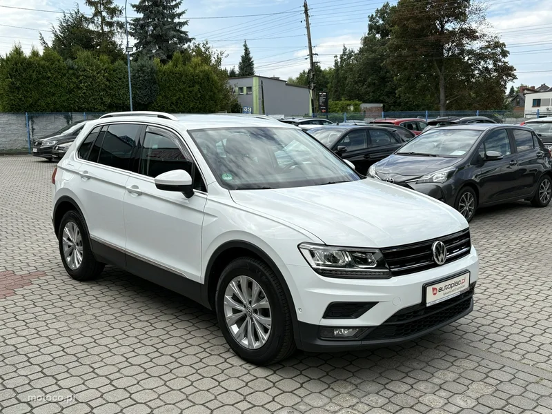 Volkswagen Tiguan AD 4