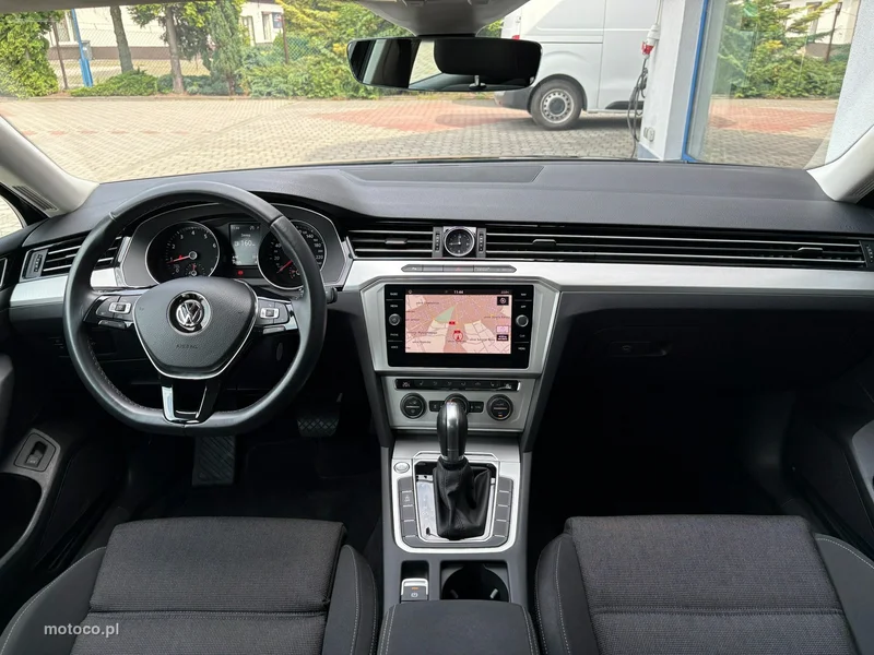 Volkswagen Passat B8 13